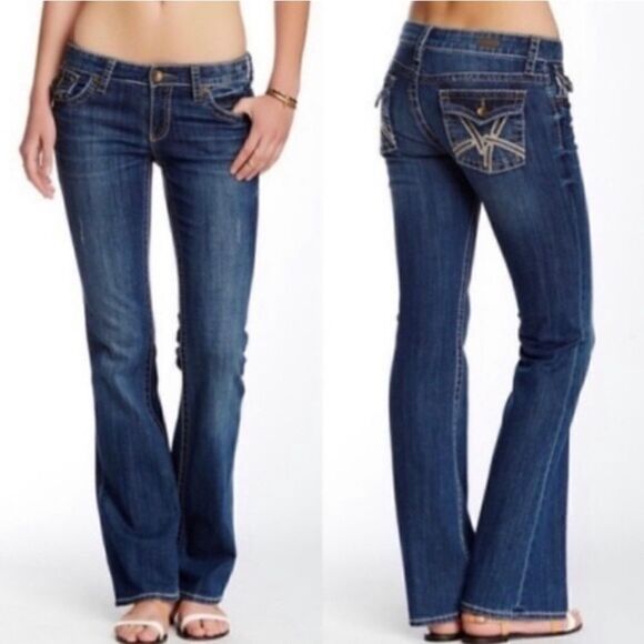 Kut from the Kloth Catherine Boyfriend Jeans with Pocket Flaps, Size 6 - Picture 4 of 16